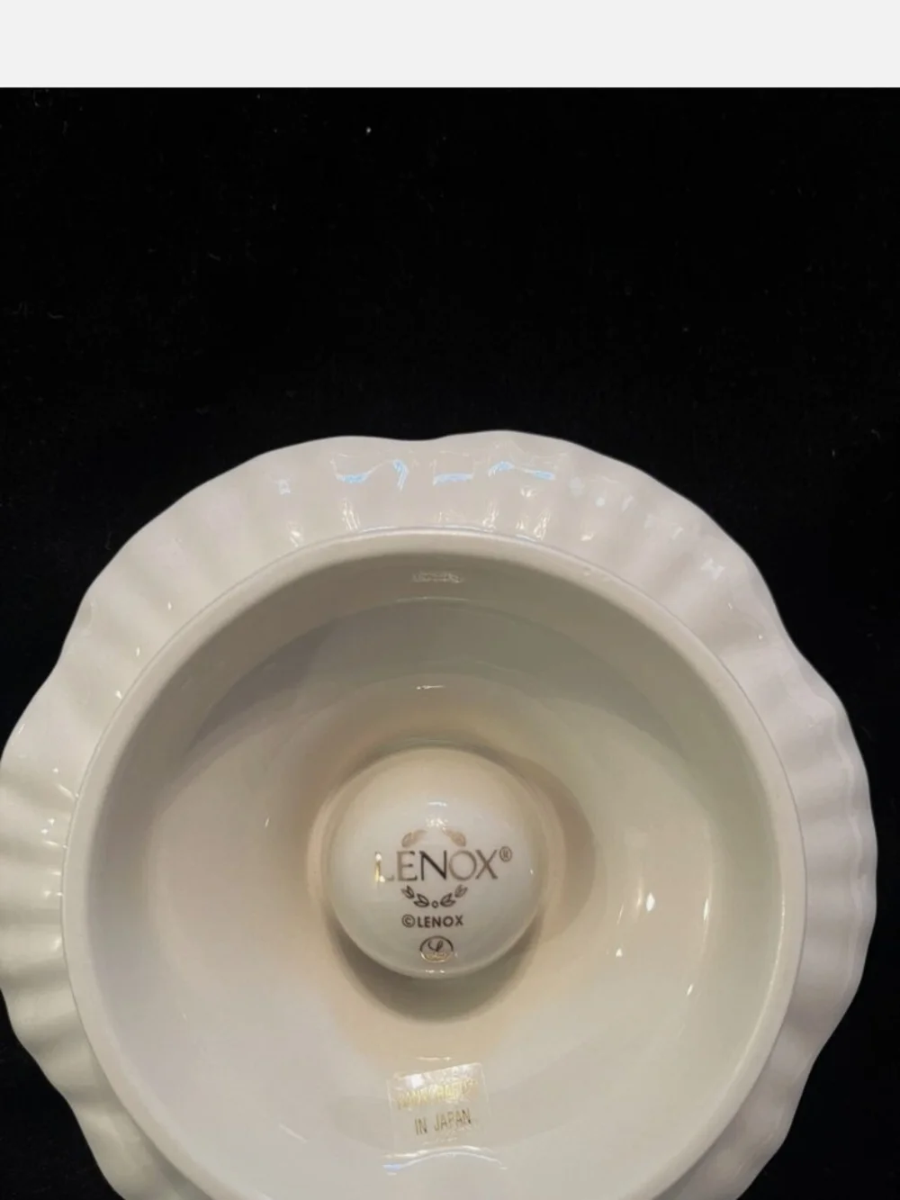 Lenox Cream Ceramic Scalloped Berry Bowls - Pair